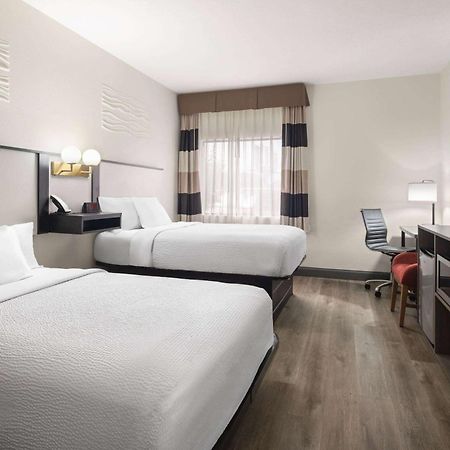 Hotel Ramada By Wyndham Locust Grove Zewnętrze zdjęcie